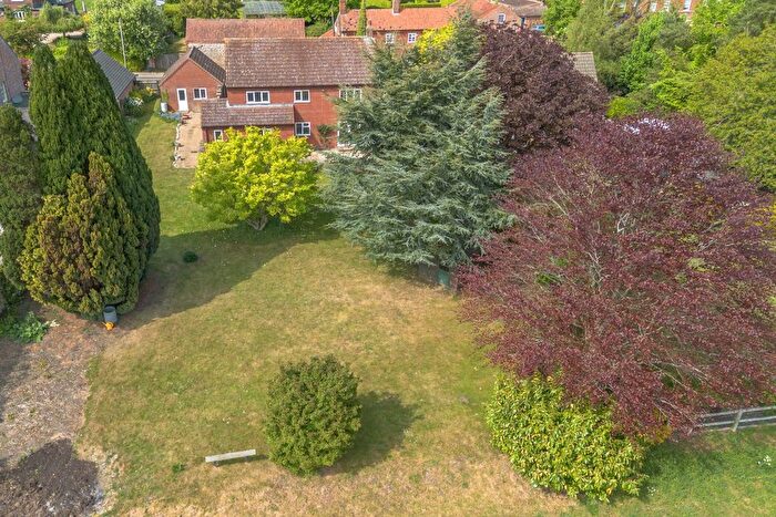 4 Bedroom Detached House For Sale In Lexham Road, Litcham, PE32