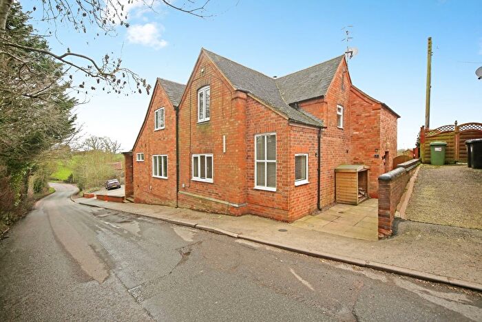 3 Bedroom Semi-Detached House For Sale In Church Bank, Temple Grafton, Alcester, Warwickshire, B49