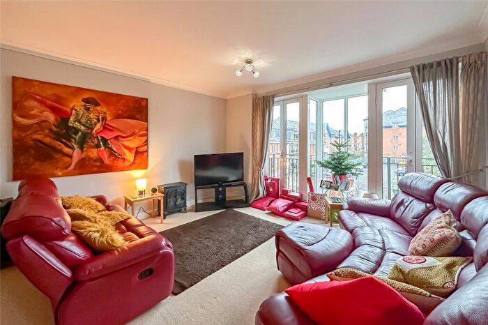 2 Bedroom Apartment To Rent In Benedictine Place, Marlborough Road, St. Albans, Hertfordshire, AL1