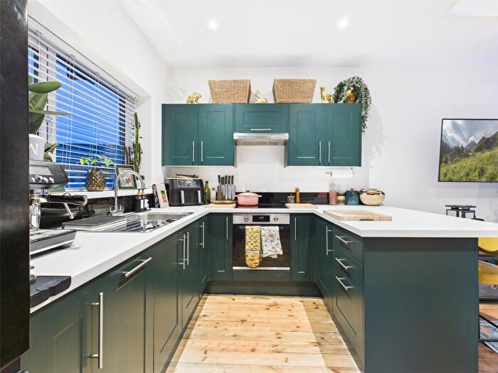 2 Bedroom House To Rent In Seagull Mews, Portslade, East Sussex, BN41