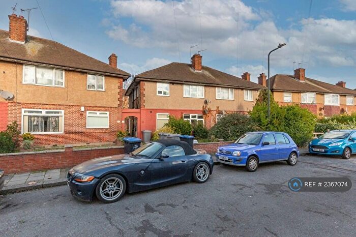 2 Bedroom Maisonette To Rent In Riverside Gardens, Wembley, HA0