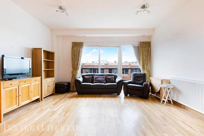 1 Bedroom Apartment To Rent In Manor Road, Wallington, SM6