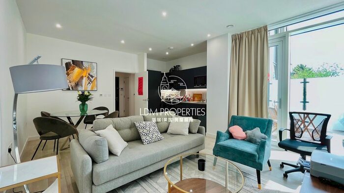 1 Bedroom Flat To Rent In Hartingtons Court, Woodberry Down, London, N4