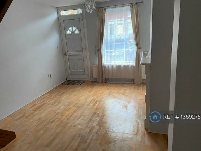 2 Bedroom Terraced House To Rent In Foley Street, Maidstone, ME14