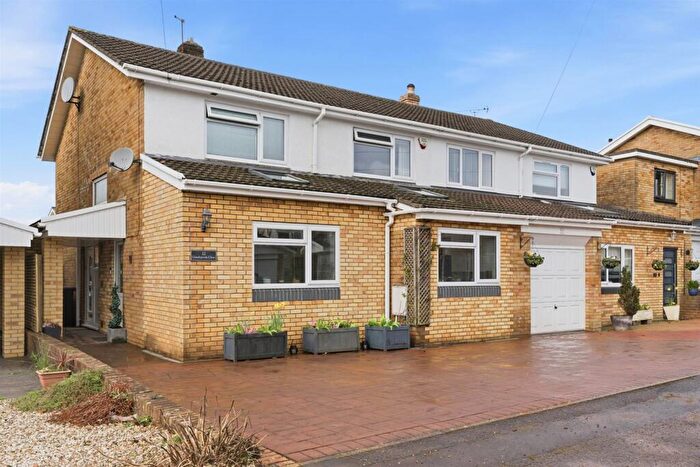 3 Bedroom Semi Detached House For Sale In Llandegveth Close, Croesyceiliog, Cwmbran, NP44