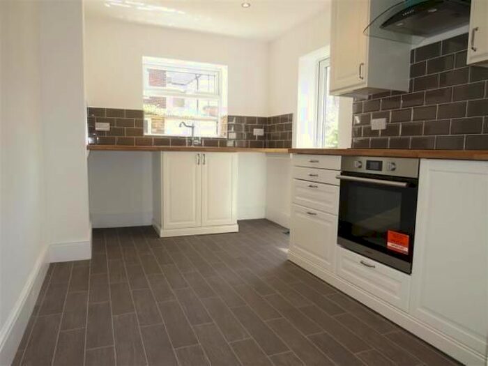 3 Bedroom Property To Rent In Queens Road, Portsmouth PO2