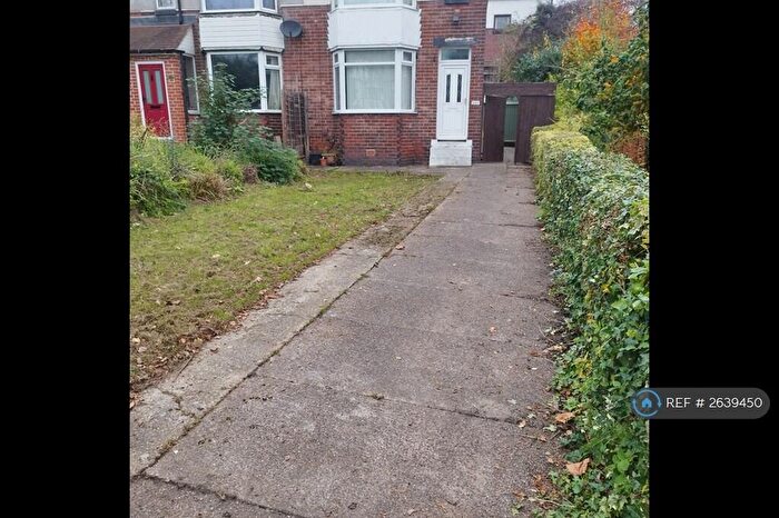 3 Bedroom Semi-Detached House To Rent In Rutland Road, Sheffield, S3