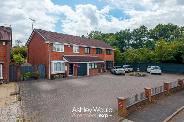 3 Bedroom Semi-Detached House For Sale In Lyall Gardens, Rednal, Birmingham, B45