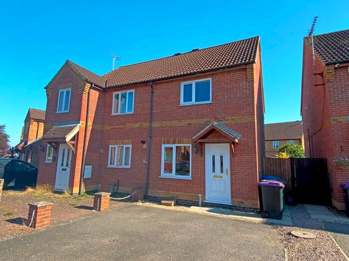 2 Bedroom Semi-Detached House To Rent In Wing Drive, Fishtoft, Boston, PE21