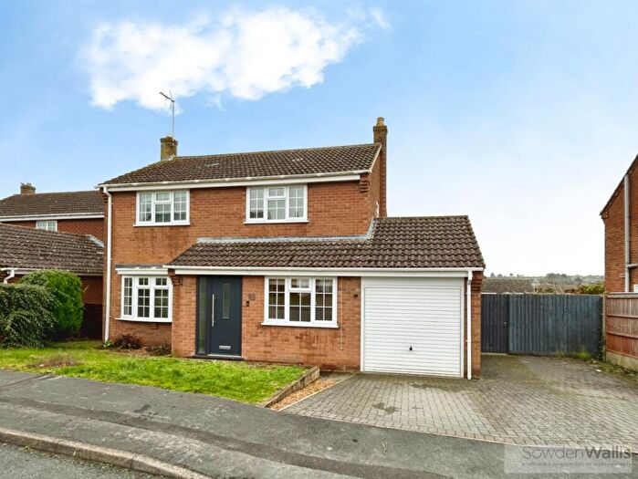 4 Bedroom Detached House For Sale In College Close, Great Casterton, Stamford, PE9