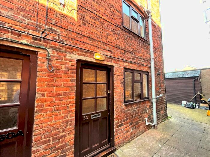 2 Bedroom Terraced House To Rent In Broad Street, Newtown, Powys, SY16