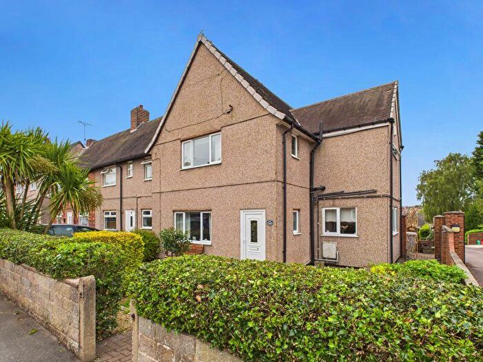 3 Bedroom Semi-Detached House For Sale In Forest Road, Clipstone, NG21