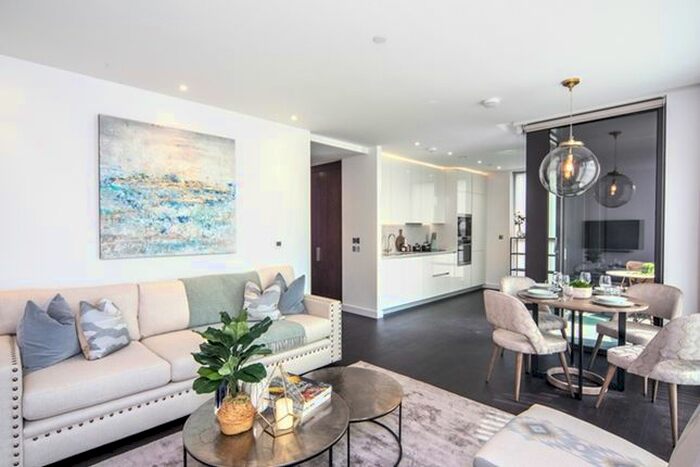 2 Bedroom Flat To Rent In Nine Elms, London, SW11