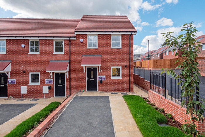 2 Bedroom House To Rent In Uniform Close, Harrogate, HG2