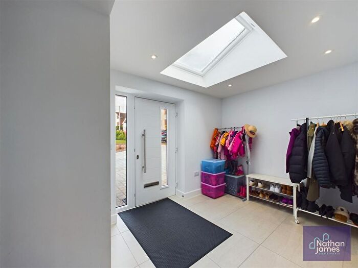 4 Bedroom Detached House For Sale In Blenheim Gardens, Magor, Magor, NP26