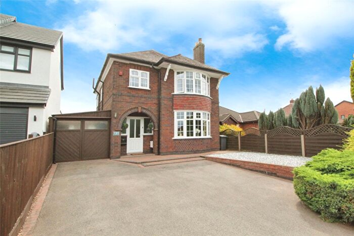 3 Bedroom Detached House For Sale In Ibstock Road, Ellistown, Leicestershire, LE67