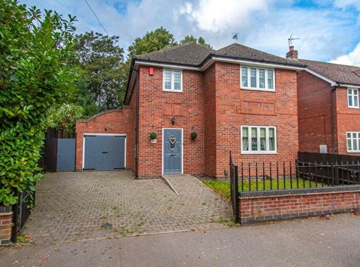 4 Bedroom Detached House For Sale In Welbeck Avenue, Burbage, Hinckley, Leicestershire, LE10