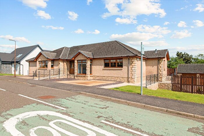 4 Bedroom Bungalow For Sale In Falla Hill Place, Fauldhouse, Bathgate, West Lothian, EH47