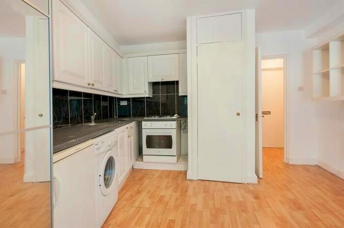 Studio To Rent In Cecilia Road, London, E8