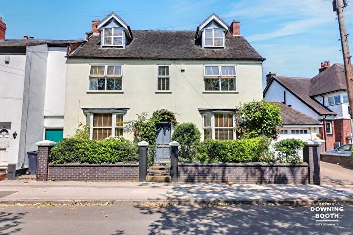 6 Bedroom Semi Detached House For Sale In Church Road, Pelsall, WS3