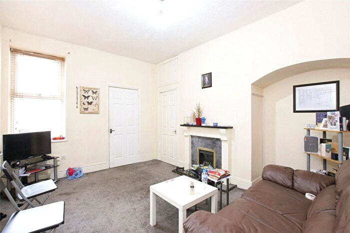 2 Bedroom Flat For Sale In Hampstead Road, Newcastle Upon Tyne, Tyne And Wear, NE4