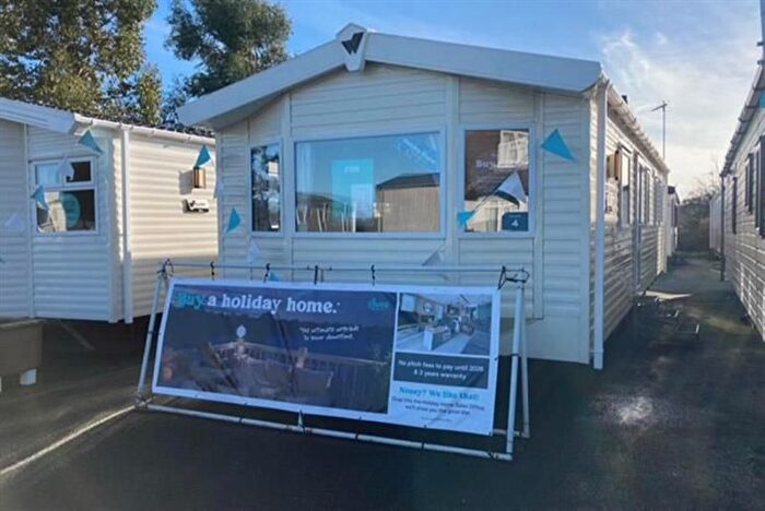 3 Bedroom Property For Sale In Fen Lane, East Mersea, Colchester, CO5