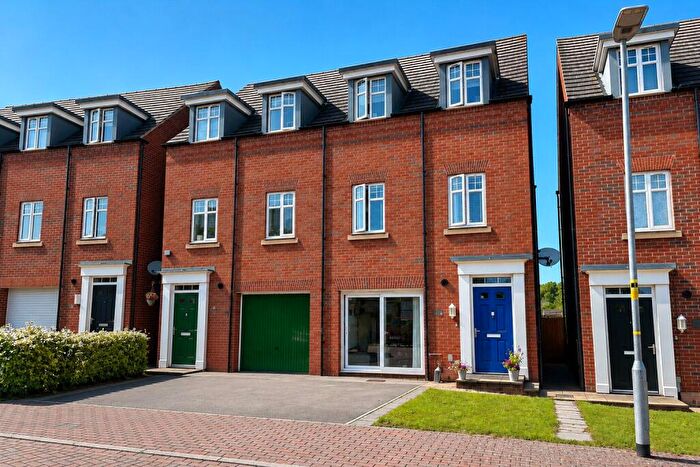 3 Bedroom Semi Detached House For Sale In Neptune Road, Westbury, BA13