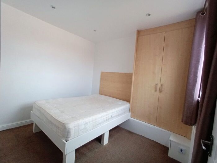 1 Bedroom Flat To Rent In Swinley Road, Wigan, WN1