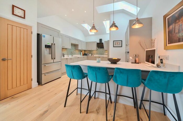 3 Bedroom Barn Conversion For Sale In Coswinsawsin Lane, Carnhell Green, Cornwall, TR14