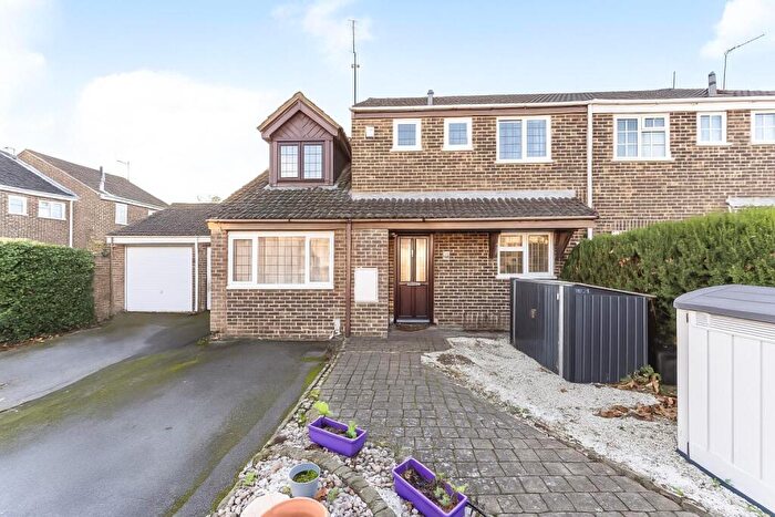 4 Bedroom Semi-Detached House For Sale In Fir Tree Close, Flitwick, MK45