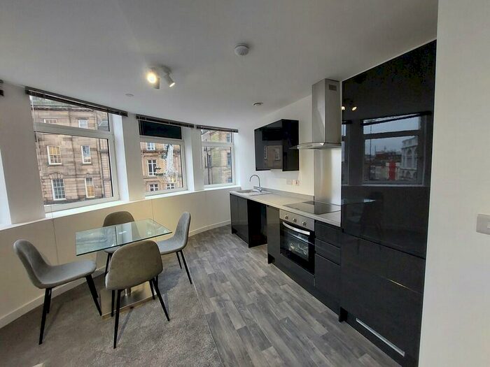 2 Bedroom Apartment To Rent In Fargate House, Church Street, S1