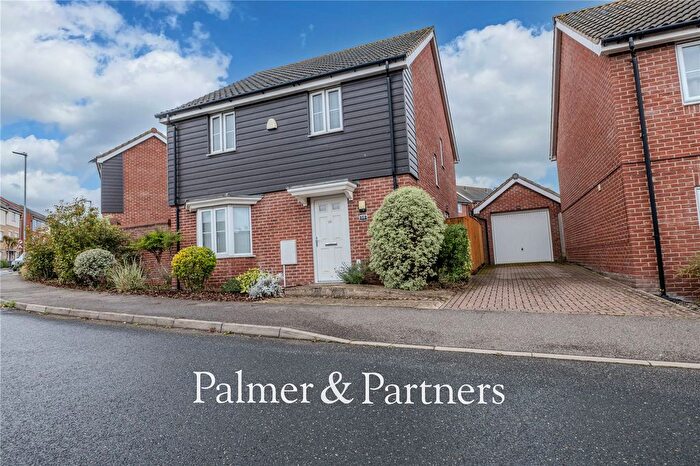 4 Bedroom Detached House For Sale In Masons Drive, Great Blakenham, Suffolk, IP6