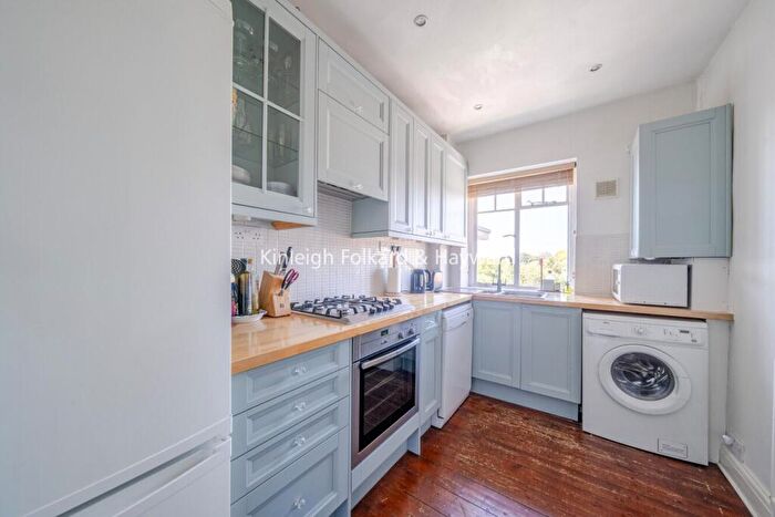2 Bedroom Flat To Rent In Granville Court, Granville Road, Stroud Green, N4