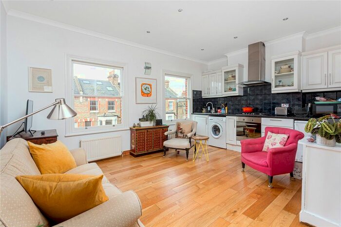 2 Bedroom Flat To Rent In Portnall Road, London, W9