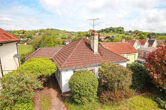 3 Bedroom Bungalow For Sale In Venlake, Uplyme, Devon, DT7