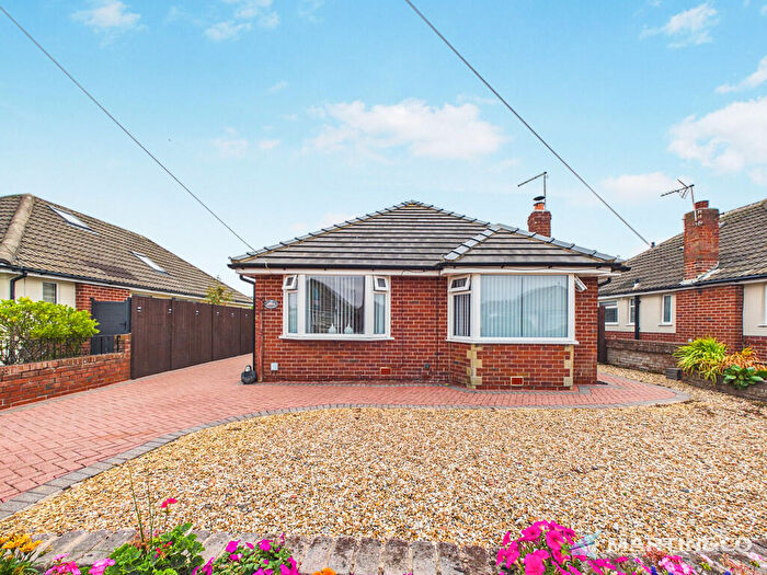 3 Bedroom Detached Bungalow For Sale In Chatham Avenue, St Annes, FY8