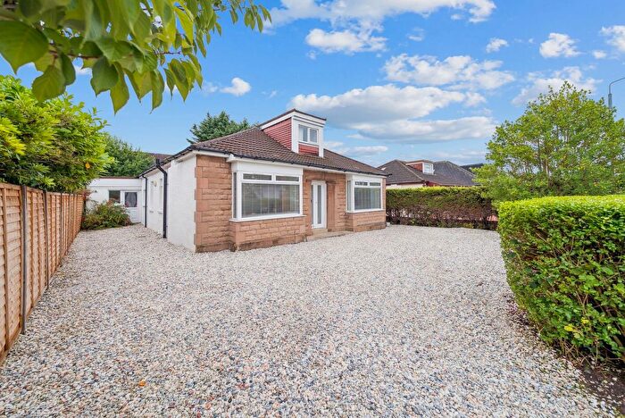 3 Bedroom Detached House For Sale In Leven Drive, Bearsden, G61