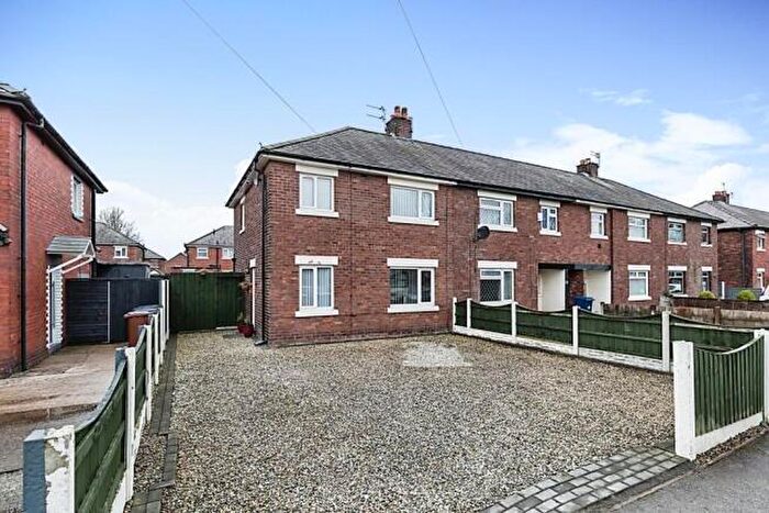 3 Bedroom End Of Terrace House For Sale In Brindle Road, Bamber Bridge, Preston, Lancashire, PR5