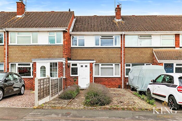 3 Bedroom Terraced House For Sale In Drayton Avenue, Stratford-Upon-Avon, CV37