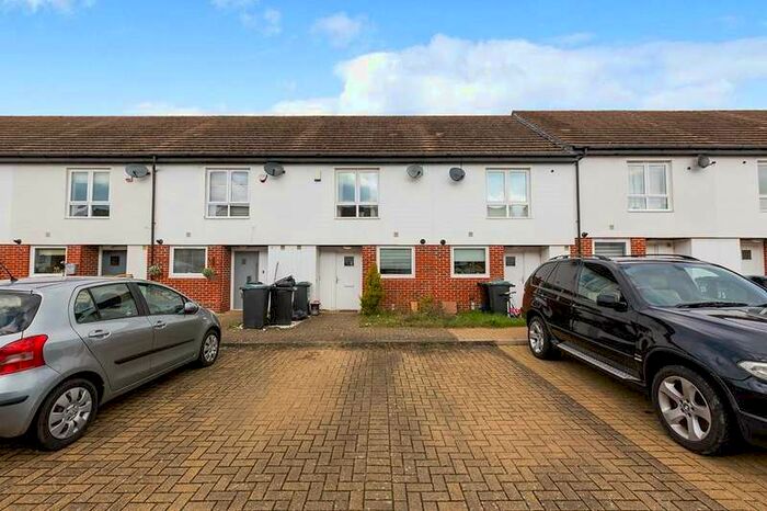 2 Bedroom Leisure Facility Commercial To Rent In Nursery Grove, Gravesend, Kent, DA11