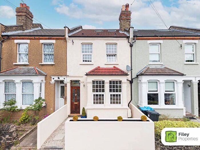3 Bedroom Terraced House For Sale In East Crescent, Enfield, EN1