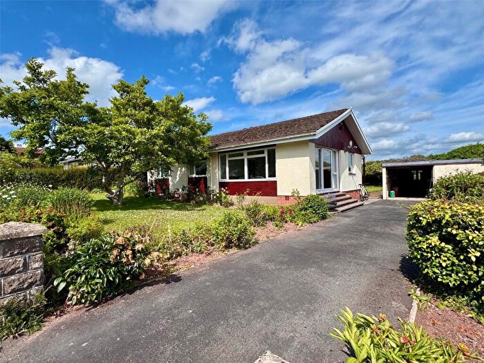 3 Bedroom Bungalow For Sale In Pendre Close, Brecon, Powys, LD3