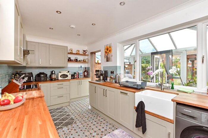 2 Bedroom Terraced House For Sale In Broadley Avenue, Birchington, Kent, CT7