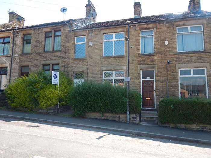 3 Bedroom Terraced House To Rent In Battye Street, Dewsbury, WF13