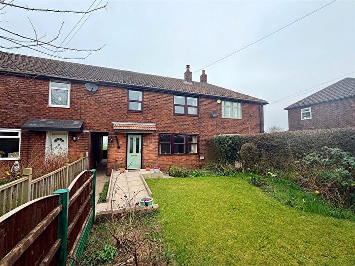 3 Bedroom Terraced House For Sale In Carrfield Road, Barwick In Elmet, Leeds, LS15