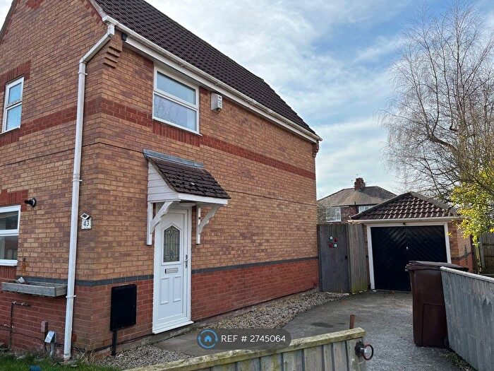 2 Bedroom Semi Detached House To Rent In Whimbrel Avenue, Newton-Le-Willows, WA12
