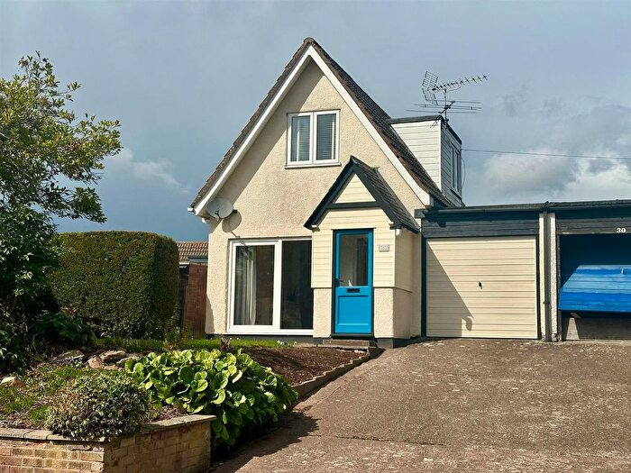 2 Bedroom Property For Sale In Crossways, Peterchurch, HR2