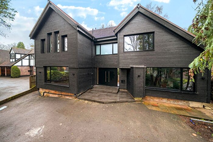 5 Bedroom Detached House For Sale In South Hill, Chislehurst, BR7