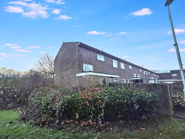 3 Bedroom End Of Terrace House For Sale In Almond Court, Shildon, DL4