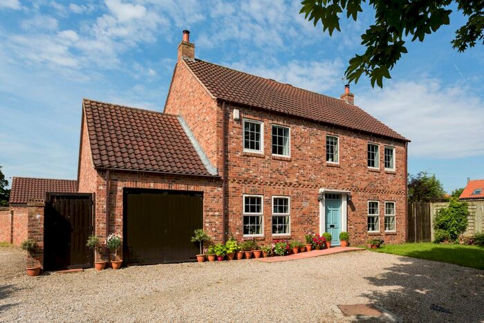 4 Bedroom Detached House For Sale In Flawith, Alne YO61
